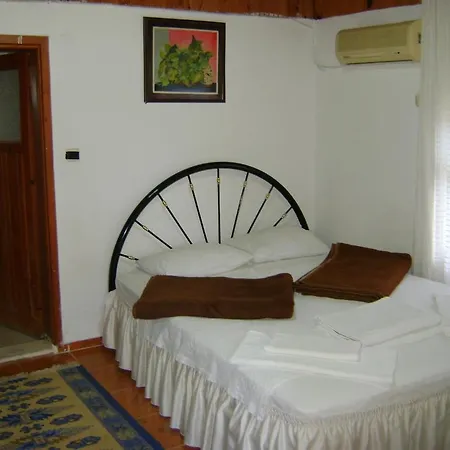 Mehmet Holiday park *
